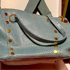 ⭐️Hammitt - Medium Daniel⭐️